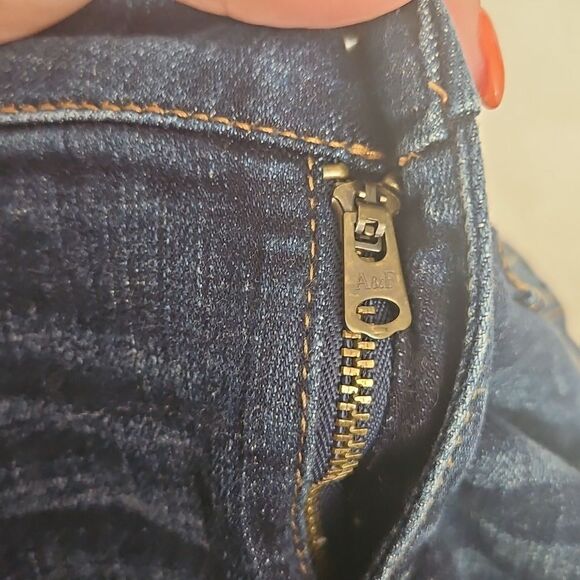 Abercrombie& Fitch Women's Mid-Rise Straight Leg Denim Jeans Dark Blue Washed 26 - Picture 7 of 16